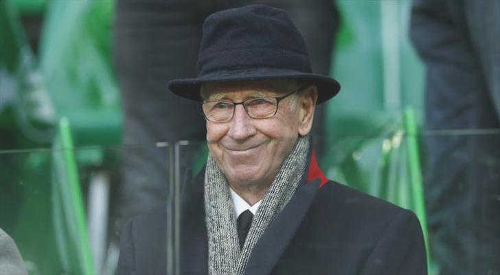 Bobby Charlton hayatının kaybetti