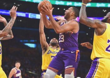Davis ve LeBron dümene geçti! Lakers kazandı