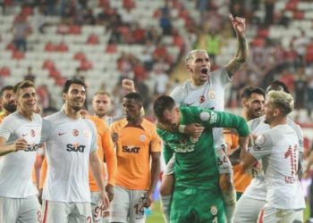Galatasaray birçok alanda birincileri yaşadı!