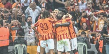 Galatasaray’ın rakibi Bayern! Ziyech ise…