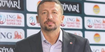 Hidayet Türkoğlu 29 Ekim Cumhuriyet Bayramı’nı kutladı