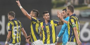 “Ligin en güzel futbol oynayan grubu Fenerbahçe”
