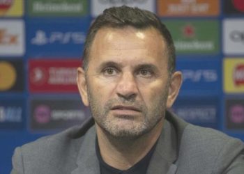 Okan Buruk: “Bayern’i yenmek için alana çıkacağız”