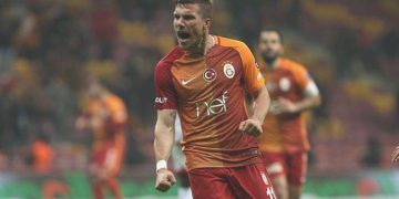 Podolski’den Bayern Münih’e Galatasaray uyarısı
