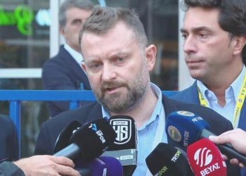 Selahattin Baki’den hakem reaksiyonu