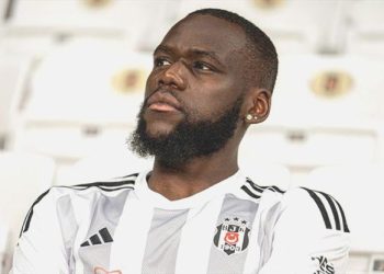 Şenol Güneş’ten Onana açıklaması: “Oynamıyor zira…”