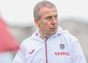 Trabzonspor geleceğe umutla bakıyor