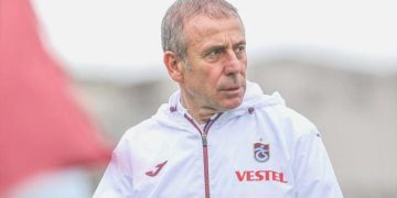 Trabzonspor geleceğe umutla bakıyor