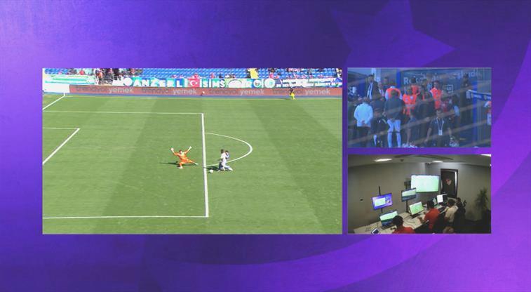 VAR uyardı, Çaykur Rizespor 10 kişi kaldı