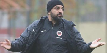 “19-20 oyuncu ayrıldı, yerine 14-15 oyuncu geldi”