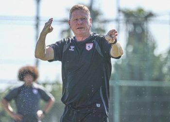 “29 yıllık mesleğimde birinci kez Muhteşem Lig’de yaşadım”