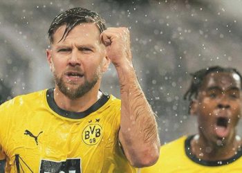 6 gollü maçta Dortmund’dan harikulade geri dönüş