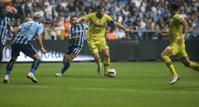 Fenerbahçe, Adana Demirspor deplasmanından 1 puanla döndü