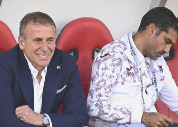 Abdullah Avcı üç büyüklere kolay kaybetmiyor