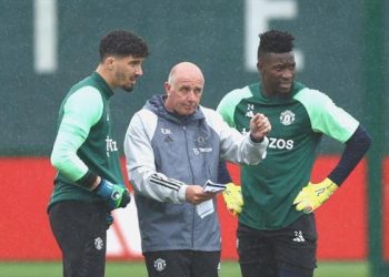 Altay Bayındır’a makus haber! Galatasaray’a karşı…