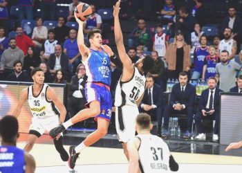 Anadolu Efes’ten Partizan’a geçit yok