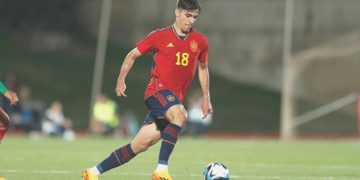 Arabistan’a gitmişti… Genç oyuncu geri dönüyor