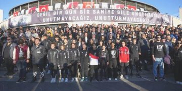 Beşiktaş, Gazi Mustafa Kemal Atatürk’ü andı