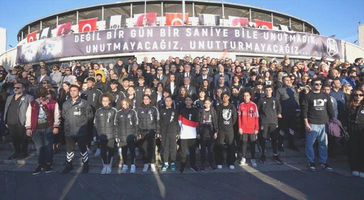 Beşiktaş, Gazi Mustafa Kemal Atatürk’ü andı
