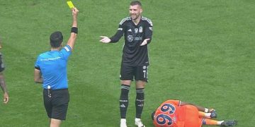 Beşiktaş’a Ante Rebic’ten makûs haber!
