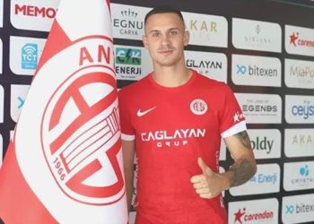 Bitexen Antalyaspor’da Saric transferi gelişmesi!
