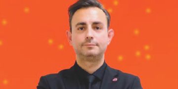 “Böyle şeyler çok kolay değil”