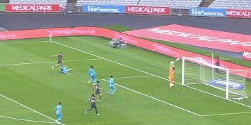 Can Keleş sert vurdu, Ali Şaşal kurtardı