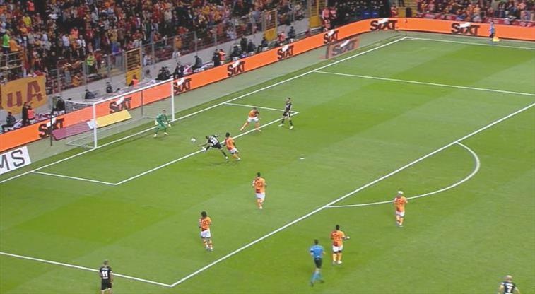 Corendon Alanyaspor tesirli geldi, Carlos Eduardo dokunamadı!