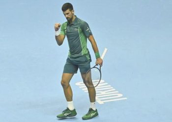 Djokovic finale yükseldi… Federer’i geçebilir!