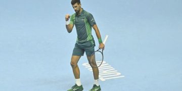 Djokovic finale yükseldi… Federer’i geçebilir!