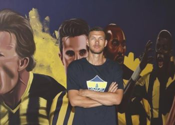 Edin Dzeko: “Fenerbahçe armasının savaşçılarıyız”