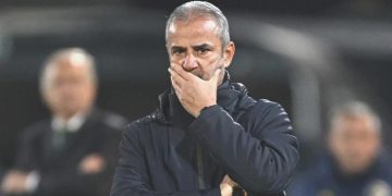 Fenerbahçe, Adana deplasmanına 8 eksikle gidiyor!