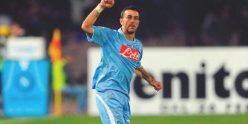 Futboldan bir yıldız daha kaydı! Emeklilik kararını duyurdu…