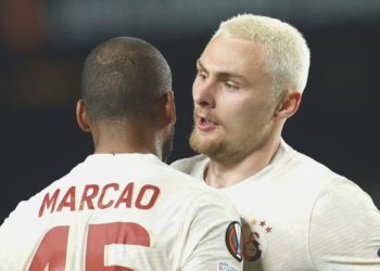 Galatasaray’da flaş stoper hareketliliği! Nelsson’un yerine…