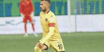 İstanbulspor’a yıldızından makus haber