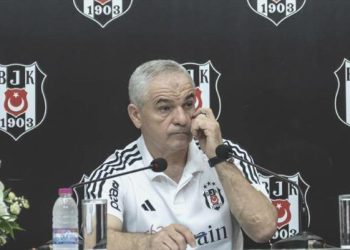 İstek Çalımbay: “Beşiktaş evlatlarına emanet”