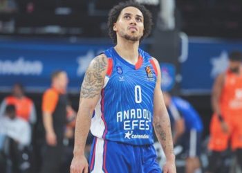 “Larkin, Fenerbahçe’nin kapısından döndü”