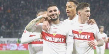 ÖZET | Deniz Undav’ın golleri Stuttgart’a galibiyeti getirdi!