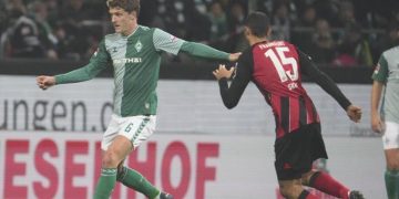 ÖZET | Werder Bremen kaçtı, Frankfurt yakaladı