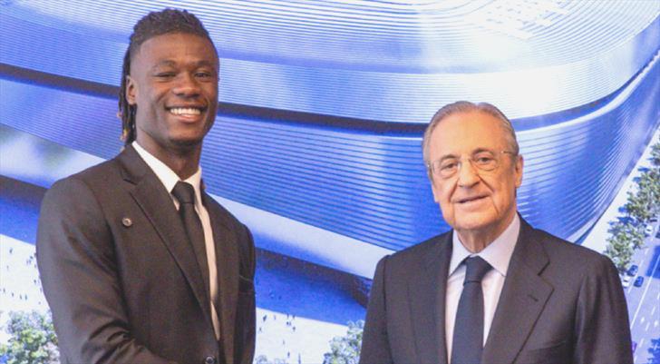 Real Madrid genç yıldızıyla mukavele yeniledi