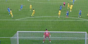 Shelvey füzeyi gönderdi! Jensen müsaade vermedi