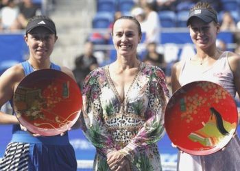 WTA Finalleri’nde Pegula ve Rybakina galip!