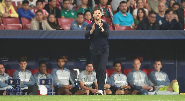 Xabi Alonso saha kenarında da parlıyor