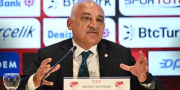 TFF Başkanı Büyükekşi açıkladı: Tüm liglerdeki maçlar süresiz olarak ertelendi