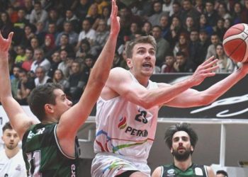 Aliağa Petkimspor İzmir’de bir öteki: 112-78