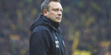 Alman hocadan Beşiktaş kararı: “Heyecan verici bir kulüp…”