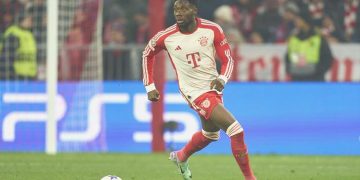 Alphonso Davies’ten dev talep!