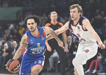 Anadolu Efes sonunu getiremedi
