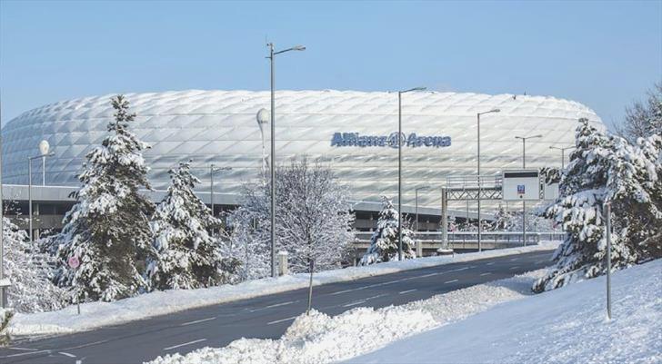 Bayern Münih’in maçı ertelendi!