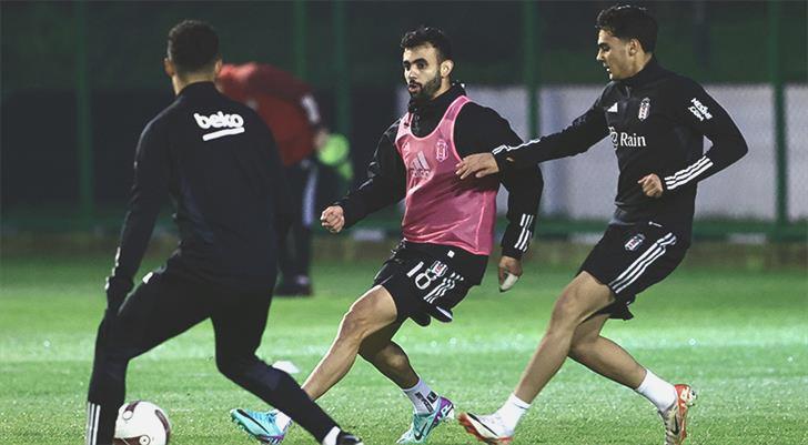 Beşiktaş derbi mesaisine başladı